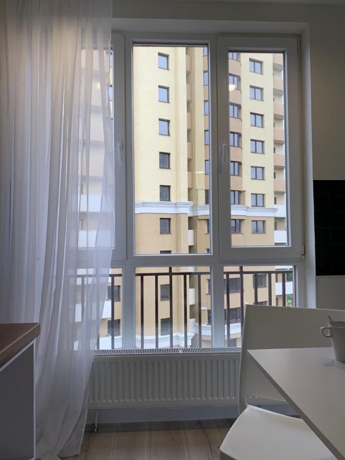 Светлая Студия В 3-Х Мин. От Южд Charkiw Exterior foto